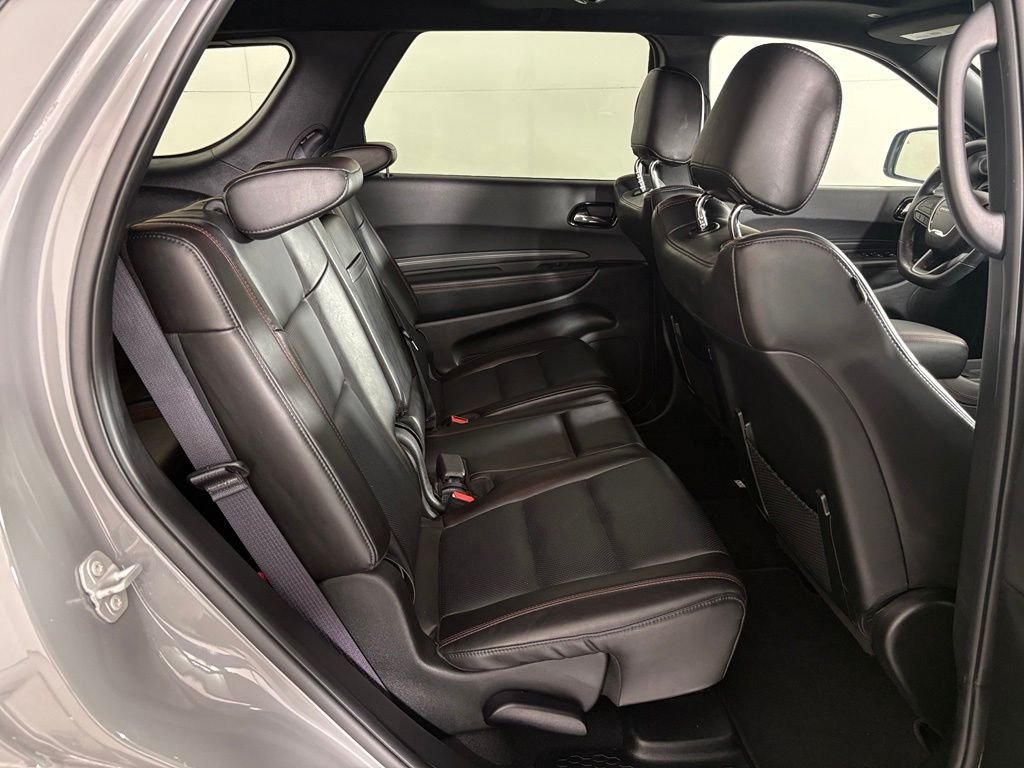 Used 2025 Dodge Durango GT AWD/4WD image 41
