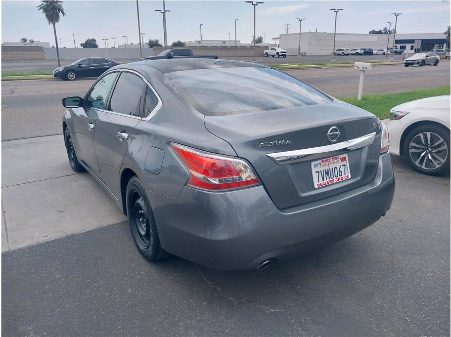 Used 2015 Nissan Altima 2.5 S w/ Power Driver Seat Package FWD image 7
