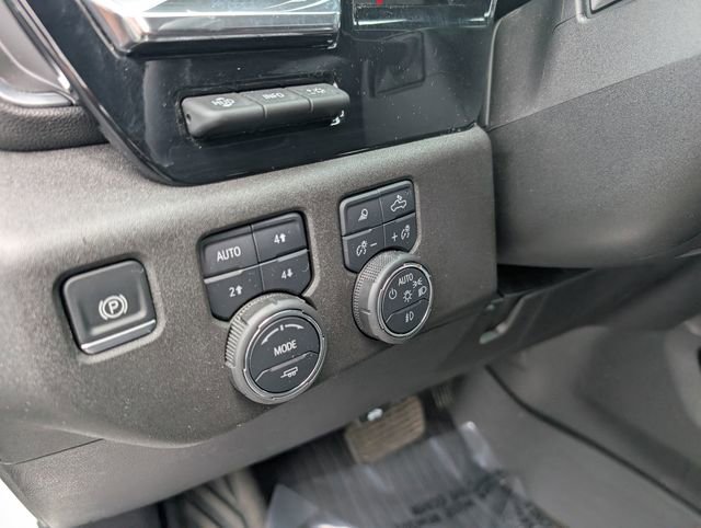 Used 2025 Chevrolet Silverado 3500 LTZ w/ Trail Boss Package AWD/4WD image 18