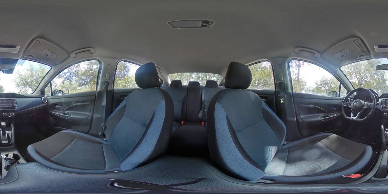 Used 2025 Nissan Versa SV FWD image 40