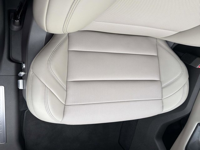 Certified 2024 Lincoln Nautilus Premier AWD/4WD image 20