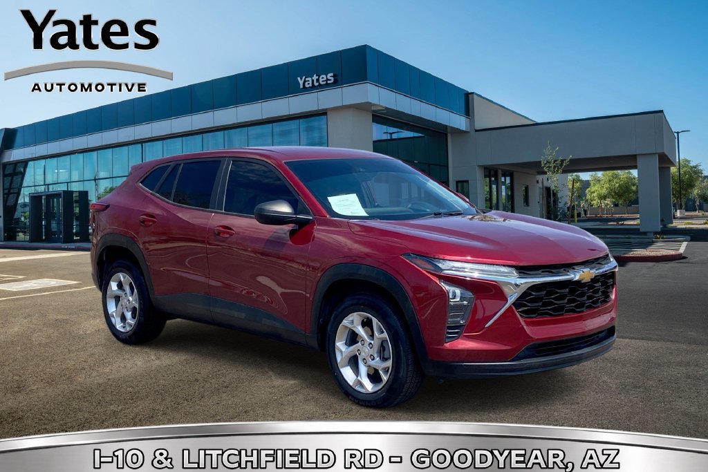 Used 2024 Chevrolet Trax LS w/ LS Convenience Package