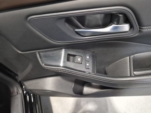 Certified 2023 Nissan Rogue SV w/ SV Premium B Package AWD/4WD image 29