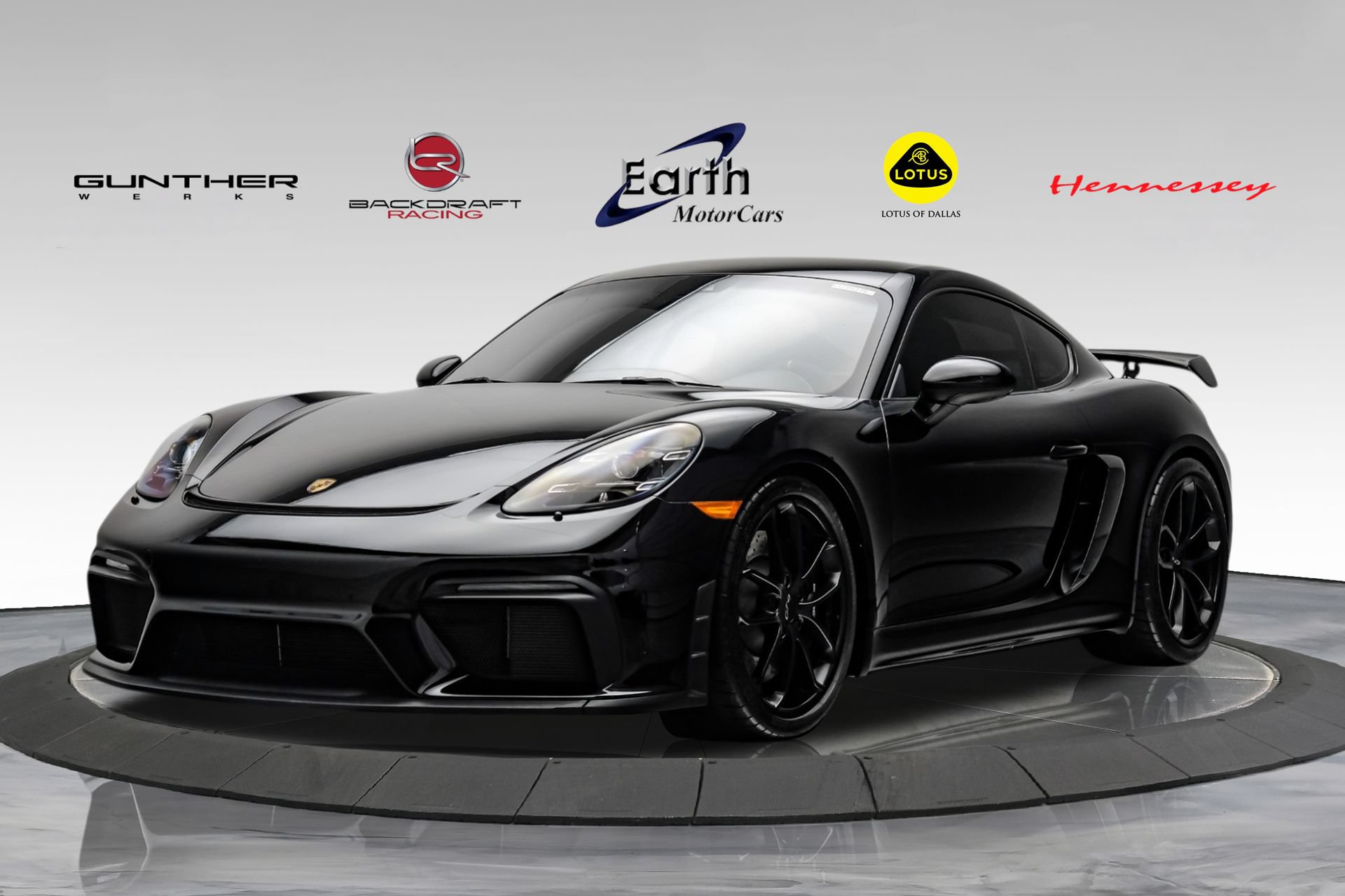 Used 2021 Porsche 718 Cayman GT4 RWD video 1