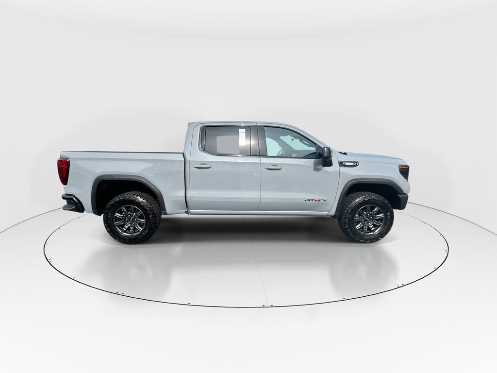 Used 2024 GMC Sierra 1500 AT4X image 9