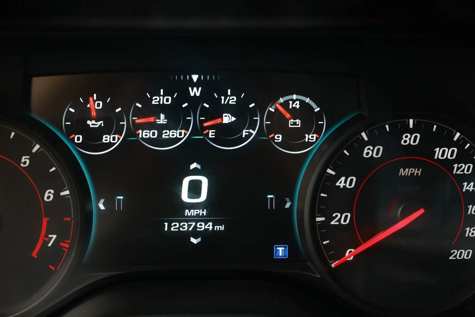 Used 2016 Chevrolet Camaro SS RWD image 44