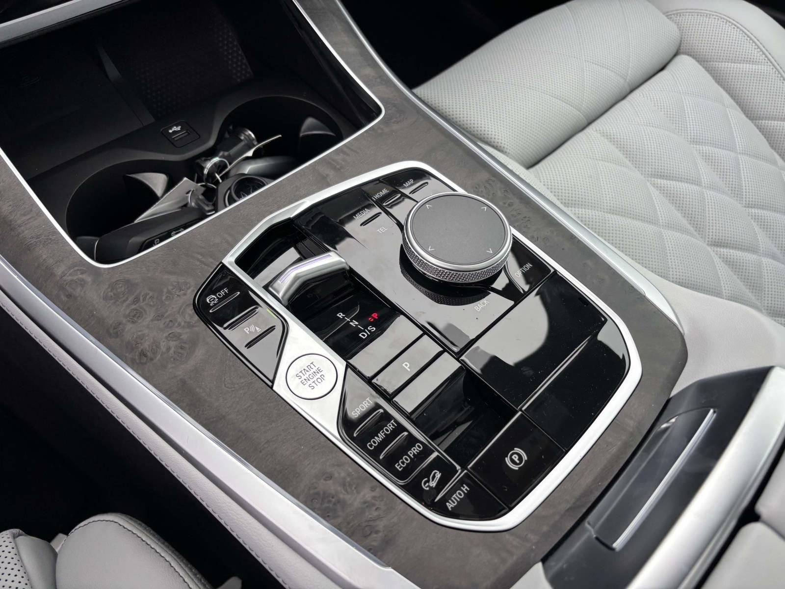 New 2026 BMW X5 xDrive40i AWD/4WD image 24