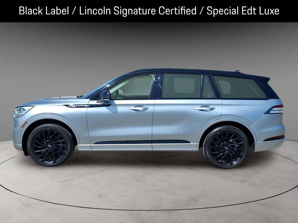Certified 2024 Lincoln Aviator Black Label image 2