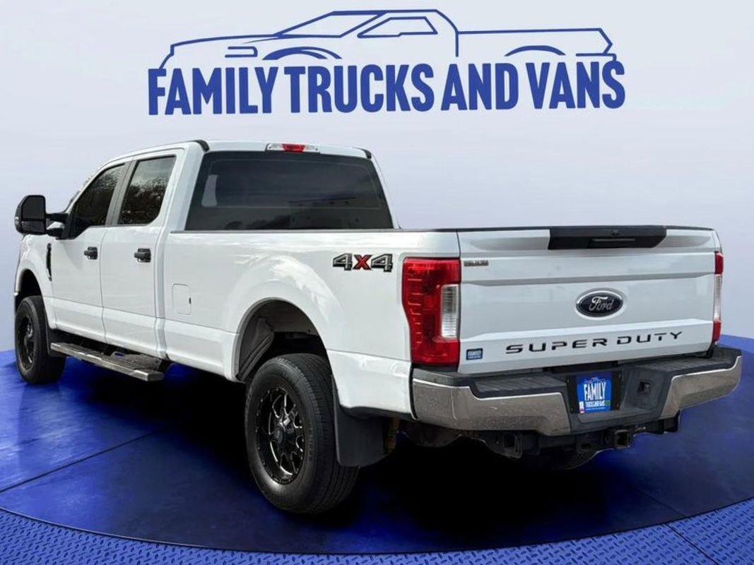 Used 2019 Ford F250 XL w/ Power Equipment Group image 3