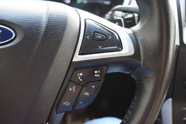 Used 2015 Ford Edge SEL w/ Equipment Group 201A AWD/4WD image 25