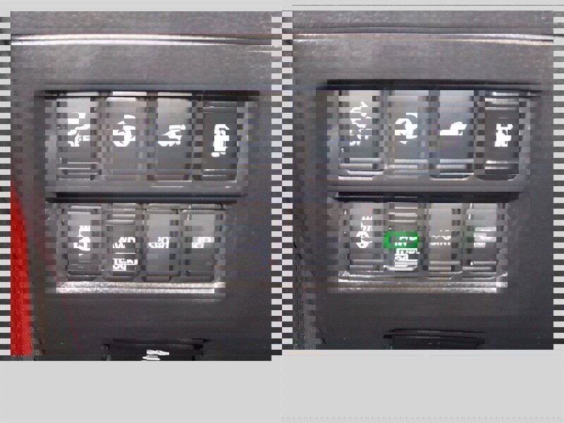 Used 2019 Nissan Rogue SV w/ Premium Package image 29