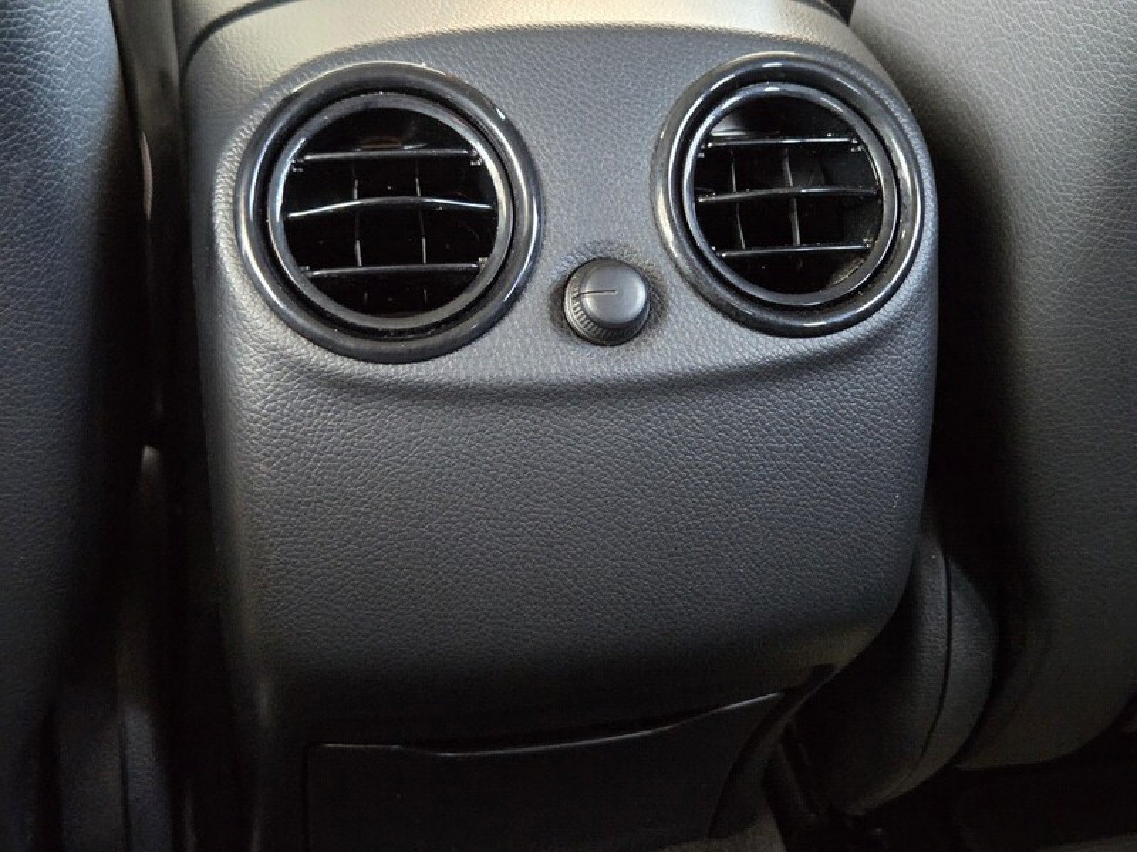 Used 2019 Mercedes-Benz GLC 300 image 15