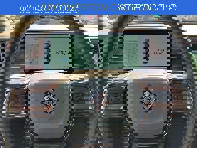 Used 2023 Rivian R1S Adventure image 16