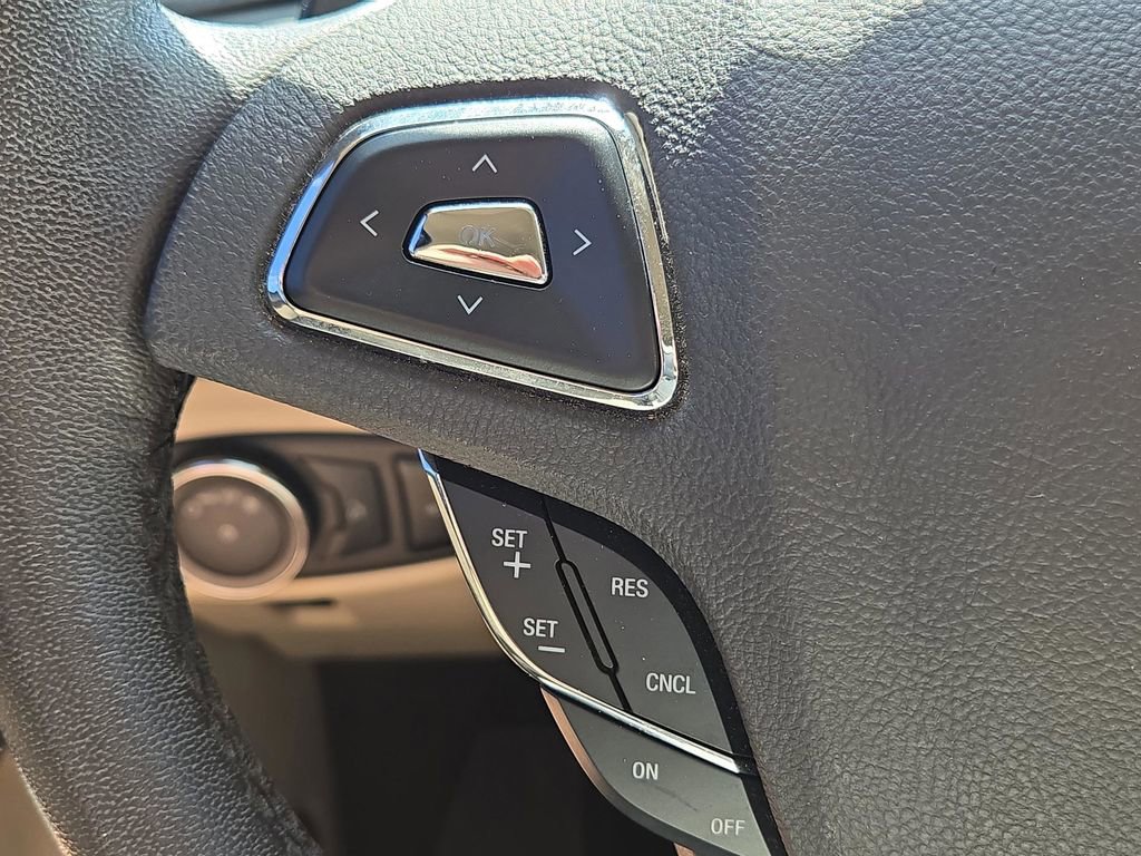 Used 2017 Lincoln MKC Premiere image 28