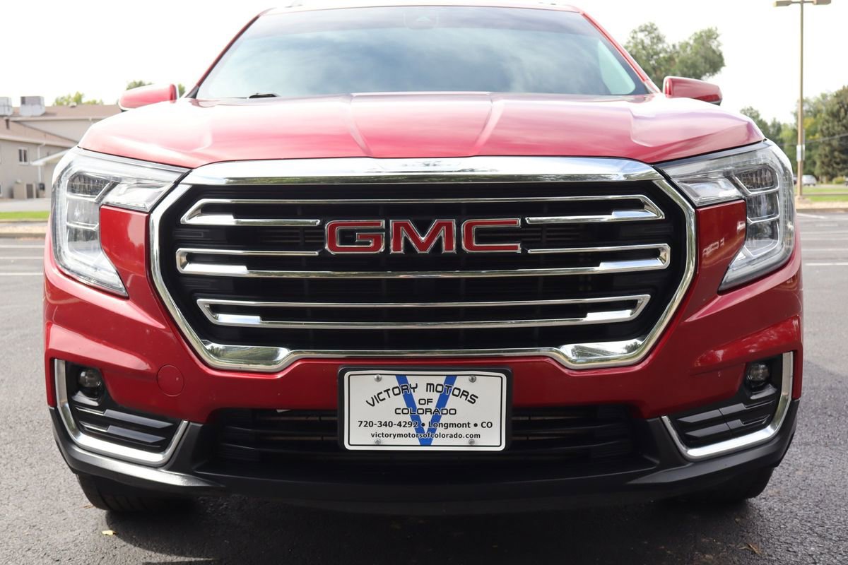 Used 2022 GMC Terrain SLT image 13