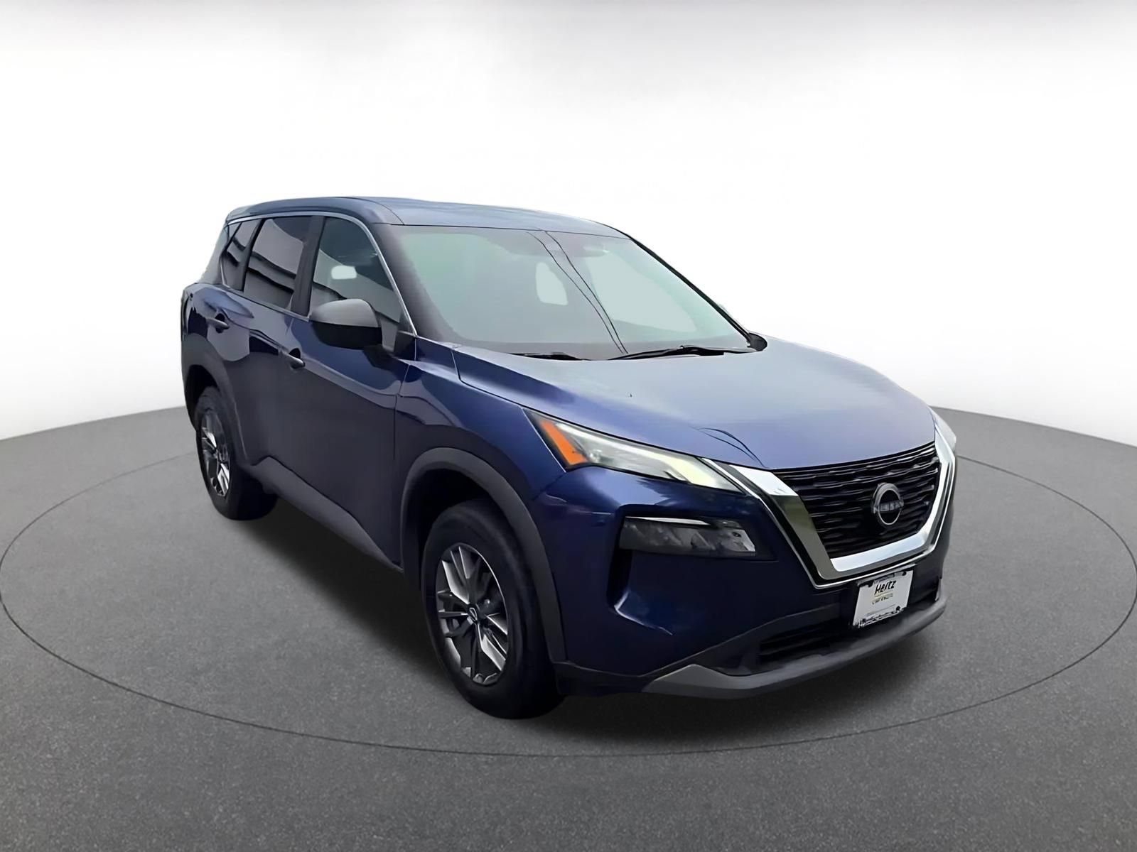 Used 2023 Nissan Rogue S FWD video 2