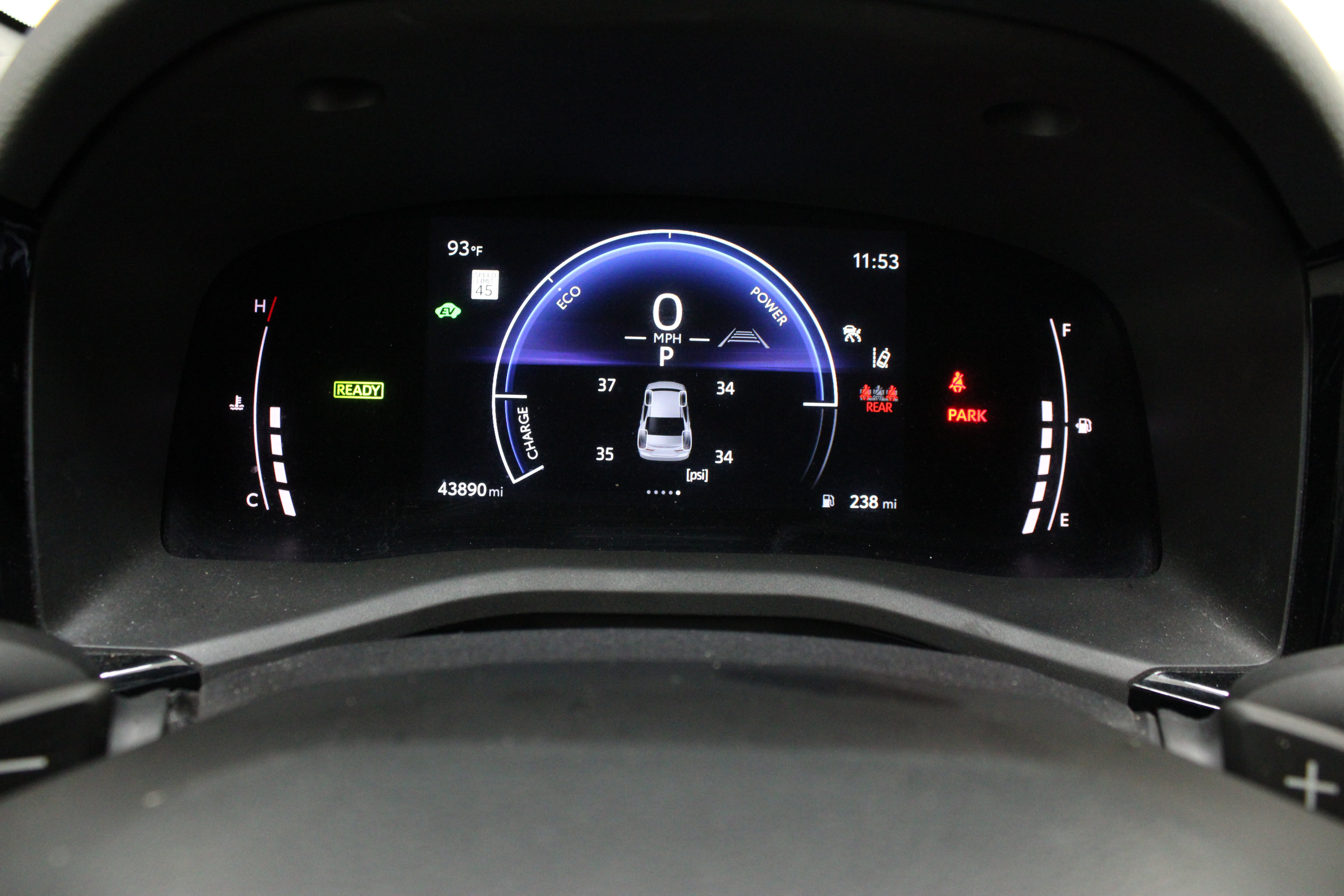 Used 2025 Toyota Camry SE FWD image 38