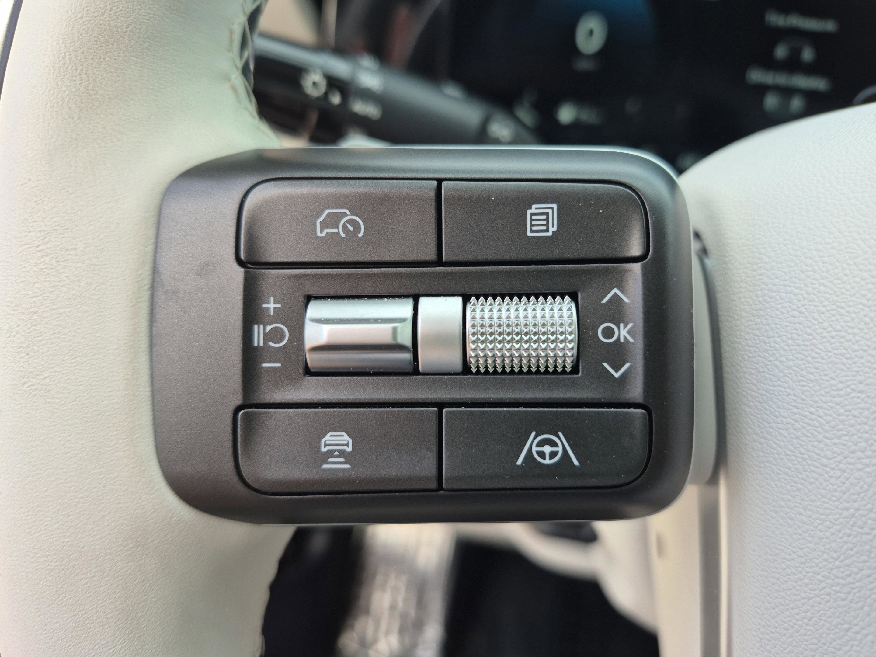 Certified 2026 Hyundai Palisade Calligraphy FWD image 32