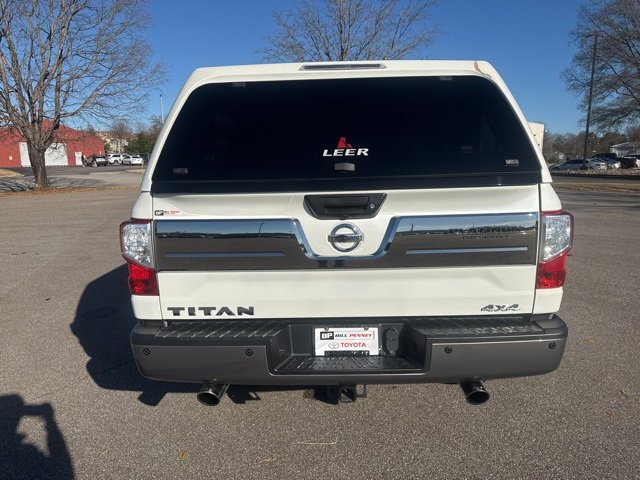 Used 2019 Nissan Titan Platinum Reserve image 4