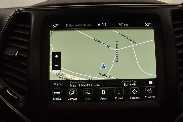 Used 2022 Jeep Cherokee Trailhawk w/ Sun, Sound & Nav Group AWD/4WD image 12