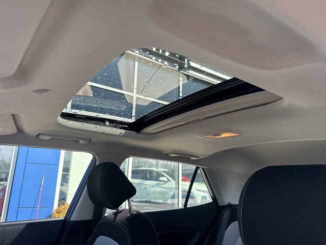 Used 2026 Hyundai Venue SEL image 19