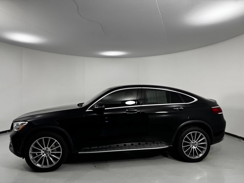 Used 2020 Mercedes-Benz GLC 300 4MATIC Coupe image 4