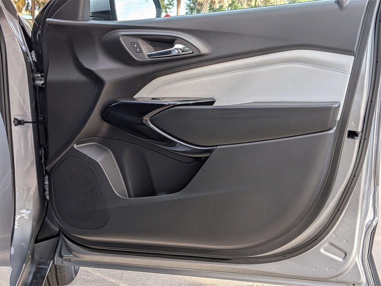 New 2026 Chevrolet Trax LT w/ Driver Confidence Package image 19