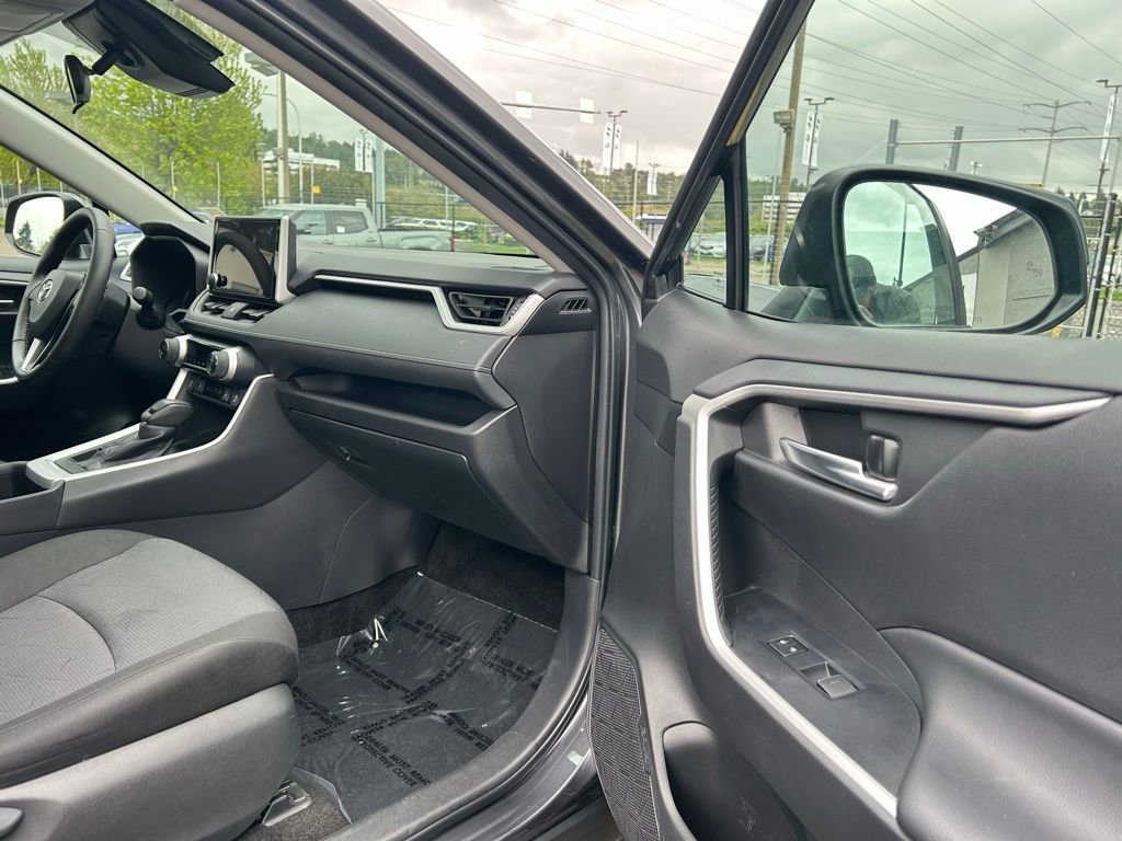 Certified 2024 Toyota RAV4 XLE w/ Convenience Package AWD/4WD image 15