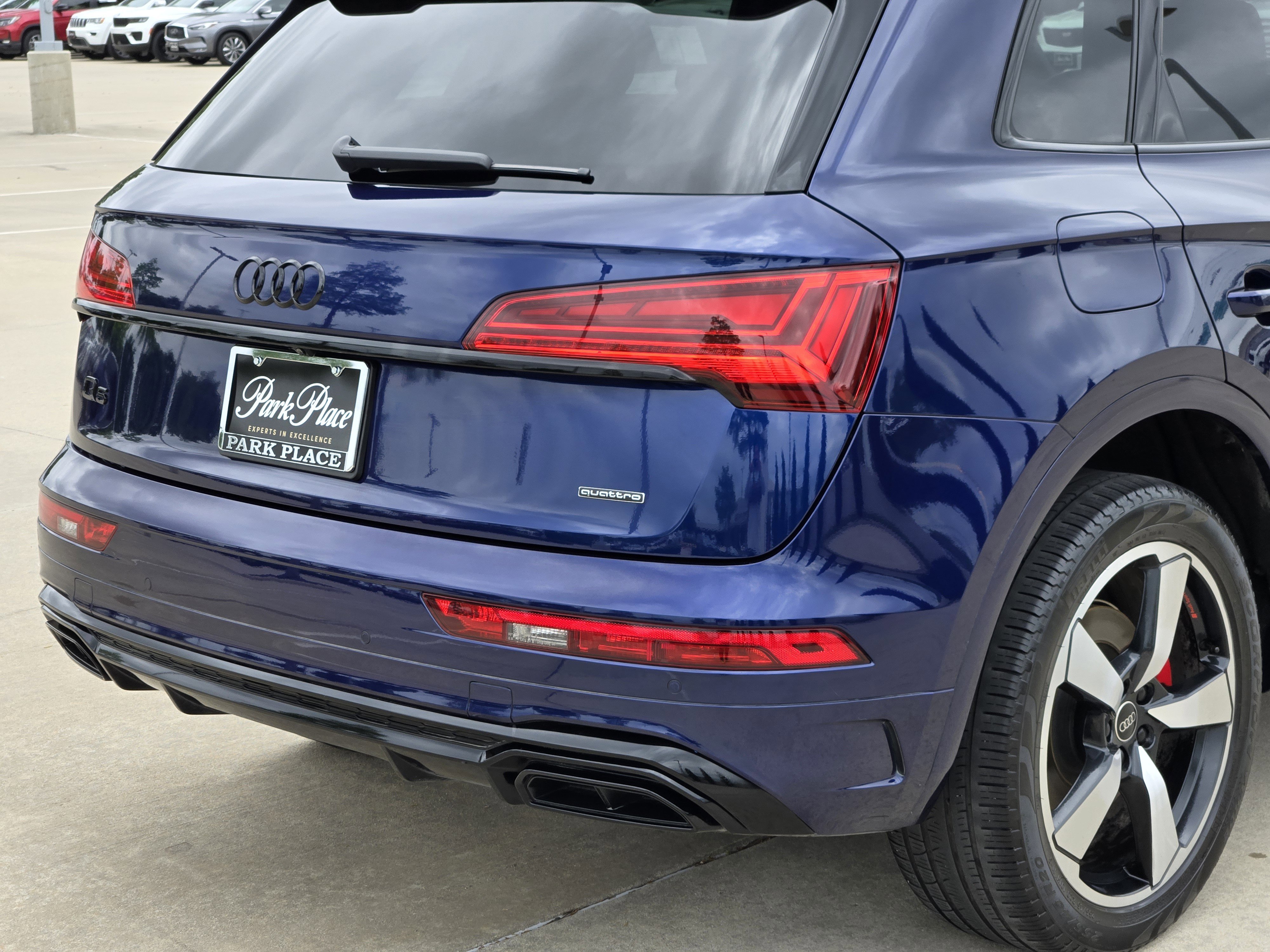 Used 2024 Audi Q5 2.0T Premium Plus w/ Premium Plus Package image 14