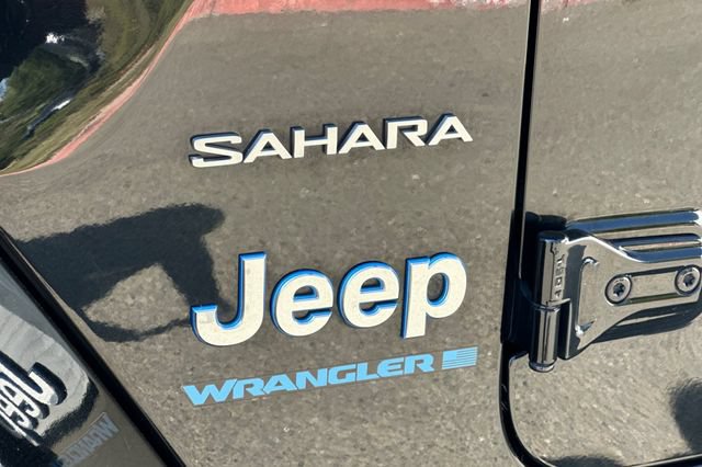 Used 2024 Jeep Wrangler Unlimited Sahara AWD/4WD image 33