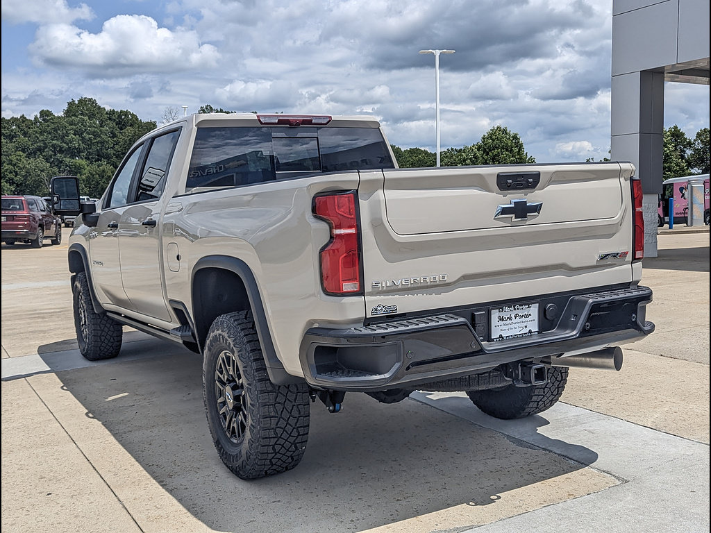 New 2026 Chevrolet Silverado 2500 ZR2 AWD/4WD image 8