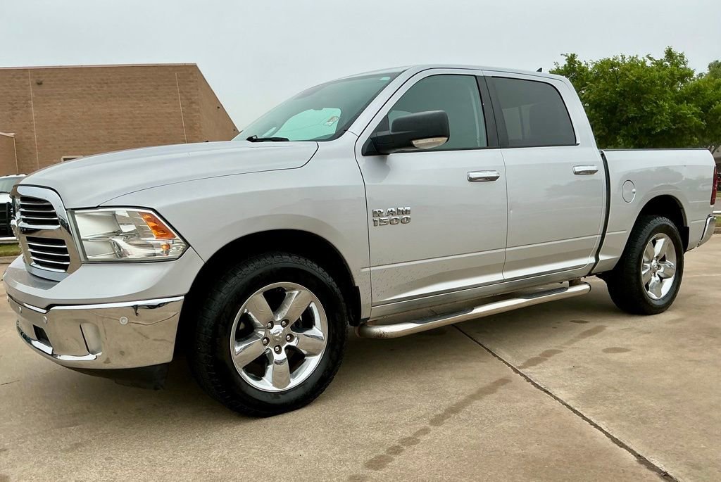 Used 2018 RAM 1500 SLT AWD/4WD image 6