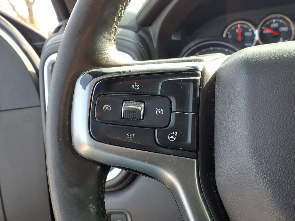 Used 2020 Chevrolet Silverado 3500 LTZ image 15