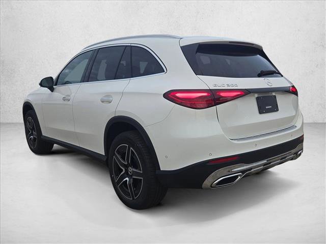 New 2026 Mercedes-Benz GLC 300 4MATIC image 2