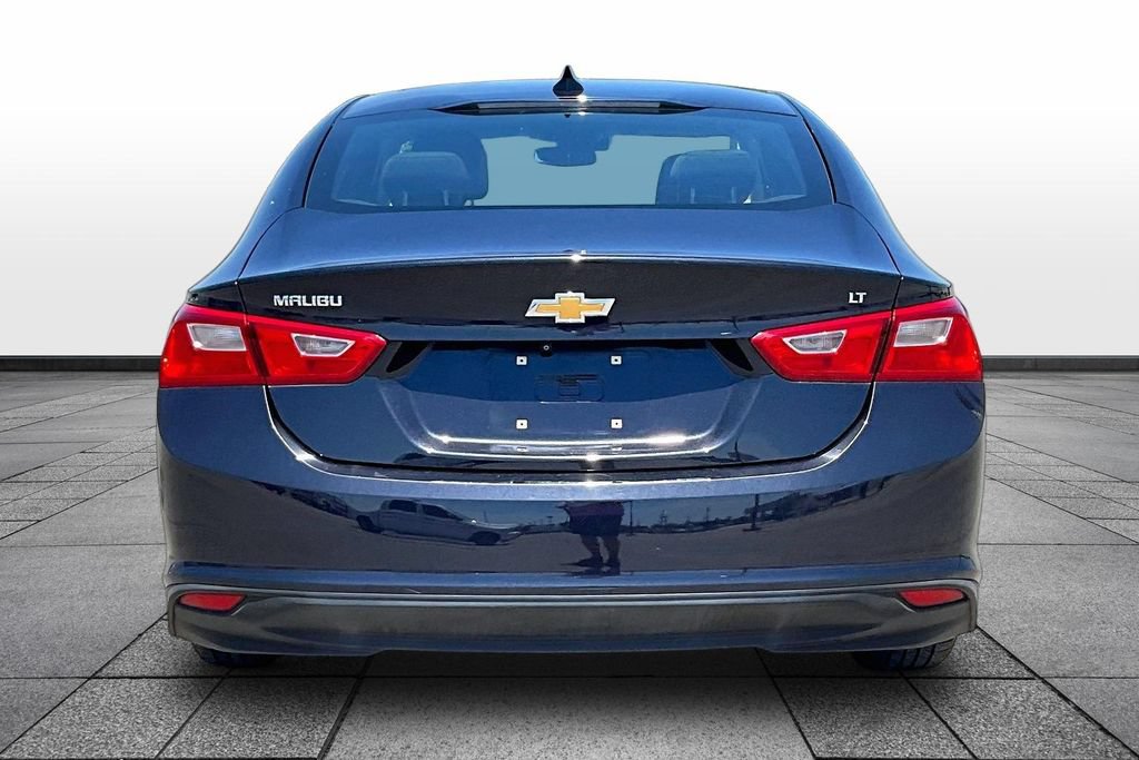 Used 2023 Chevrolet Malibu LT FWD image 4