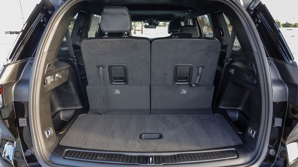 New 2025 Jeep Grand Cherokee L Altitude image 28