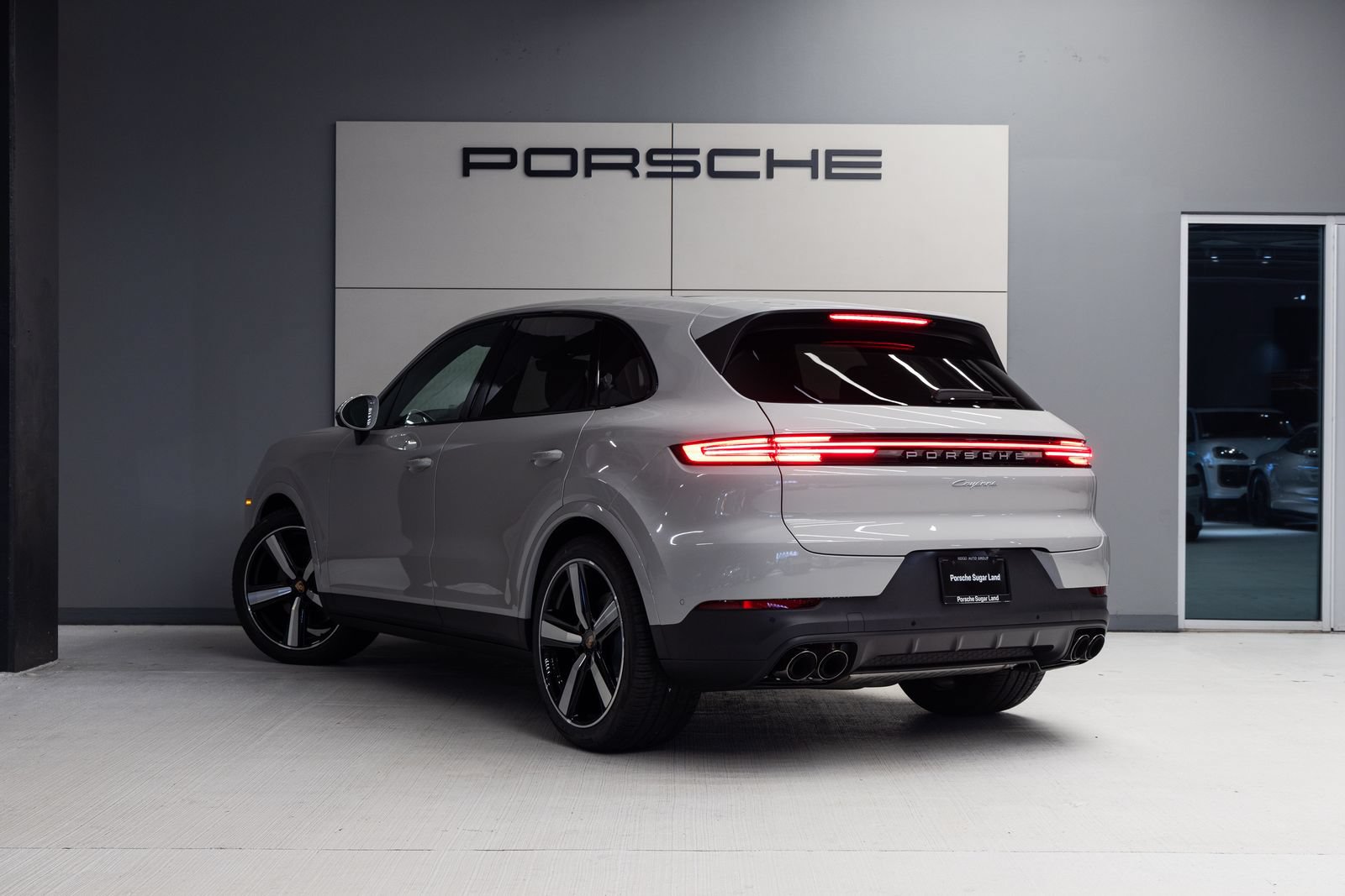 New 2026 Porsche Cayenne AWD/4WD image 3