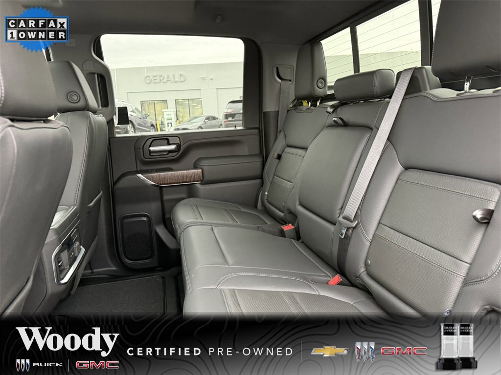 Certified 2021 GMC Sierra 2500 Denali w/ Denali Black Diamond Edition image 33