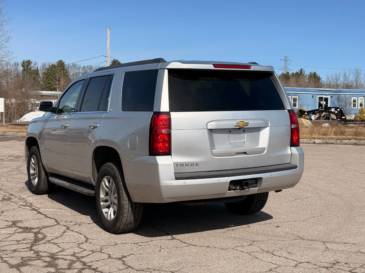 Used 2017 Chevrolet Tahoe LT image 3