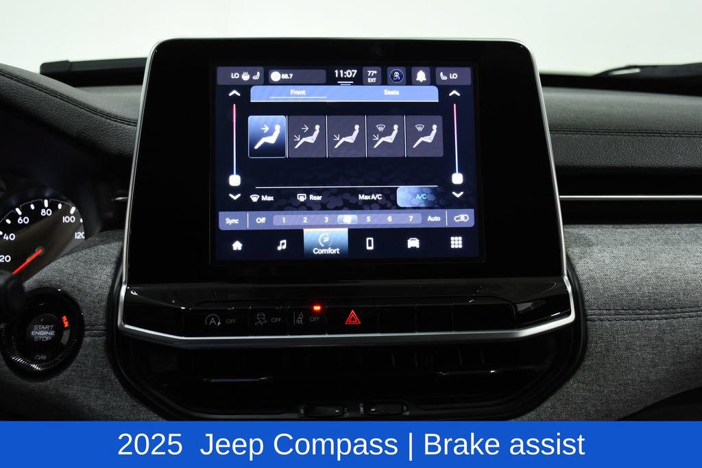 Used 2025 Jeep Compass Latitude w/ Sun & Sound Group AWD/4WD image 21