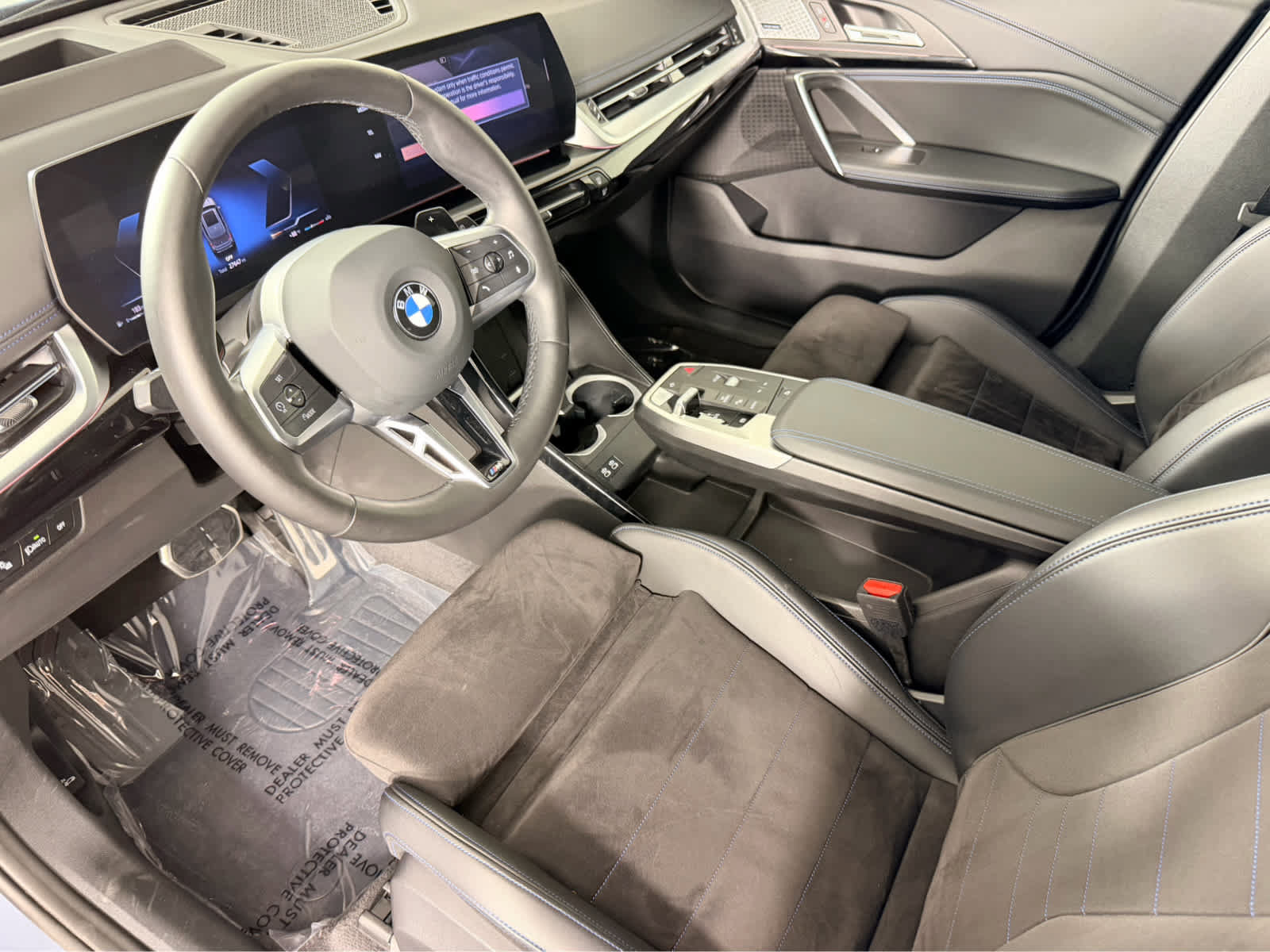 Used 2025 BMW X1 xDrive28i w/ Technology Package AWD/4WD image 11