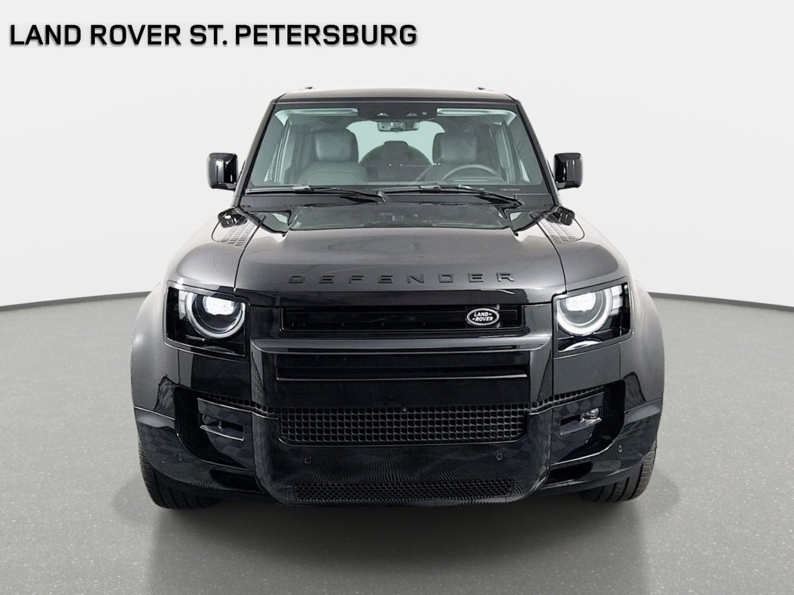 Used 2026 Land Rover Defender 110 X-Dynamic SE AWD/4WD image 2