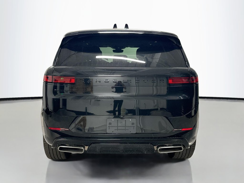 Used 2026 Land Rover Range Rover Sport Dynamic SE AWD/4WD image 10