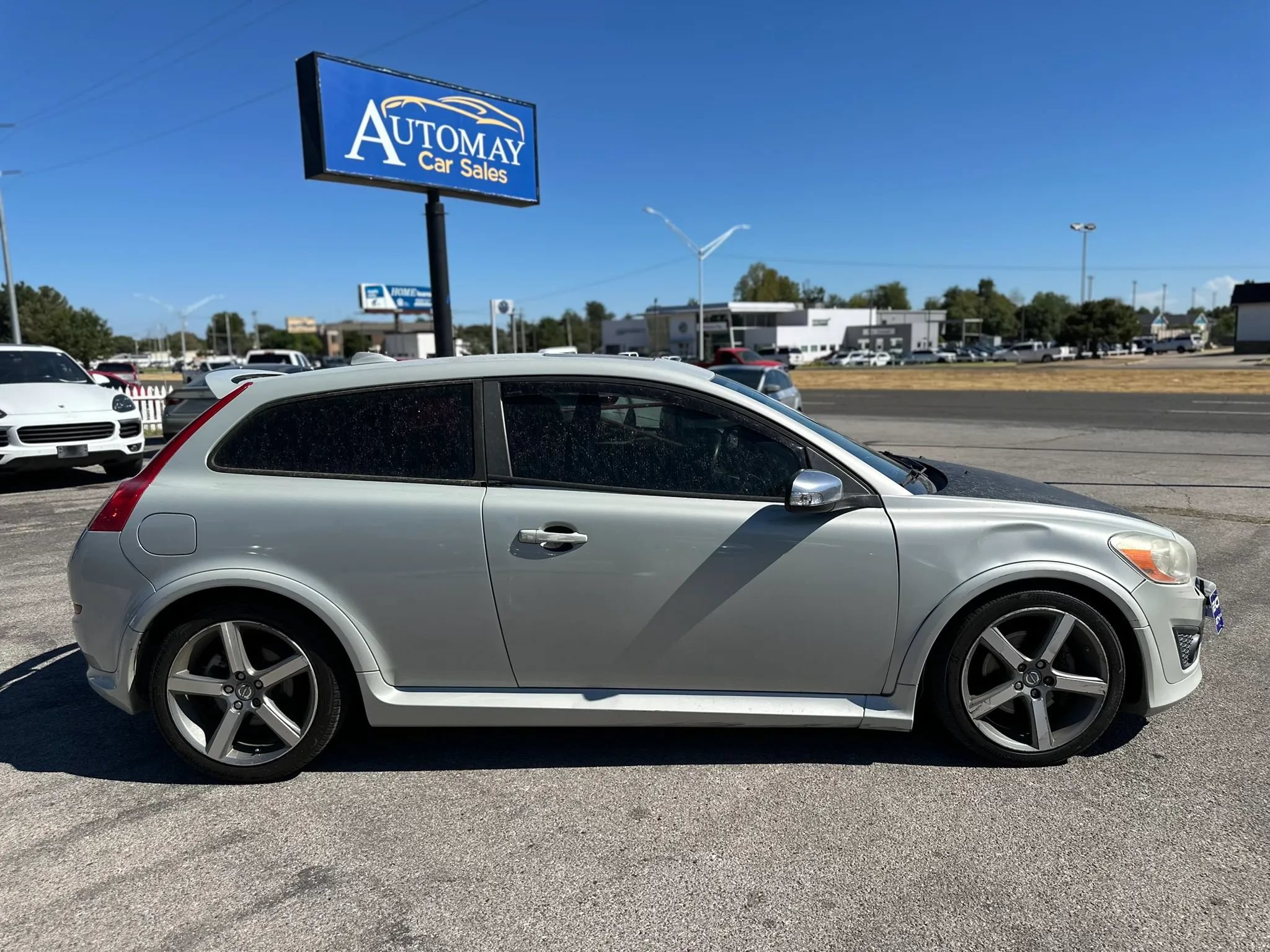 Used 2012 Volvo C30 T5 R-Design w/ Climate Pkg FWD image 5