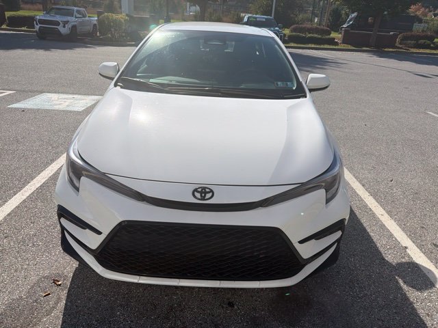 Certified 2026 Toyota Corolla SE FWD image 2