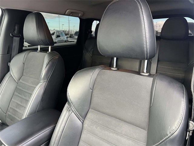 Used 2022 Mitsubishi Outlander SE image 24