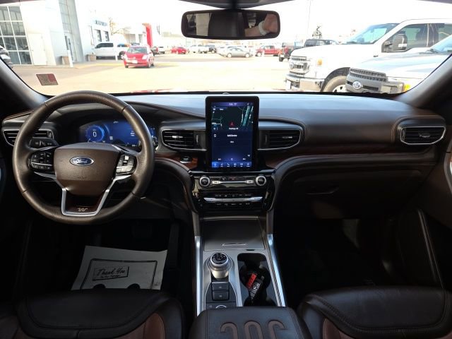 Certified 2024 Ford Explorer King Ranch w/ Technology Package AWD/4WD image 37