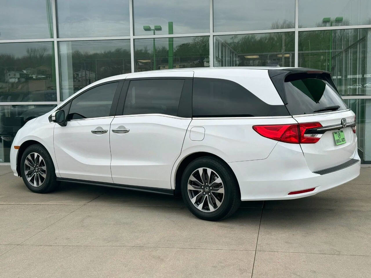 Used 2024 Honda Odyssey EX-L image 5