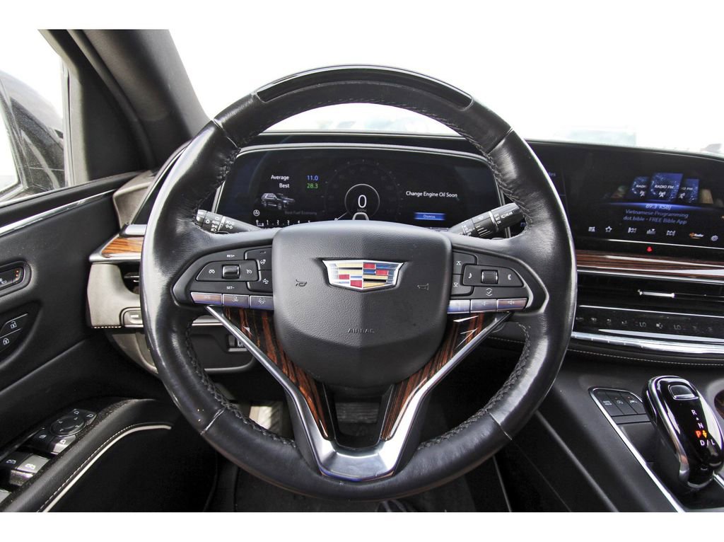Used 2023 Cadillac Escalade ESV Premium Luxury image 9