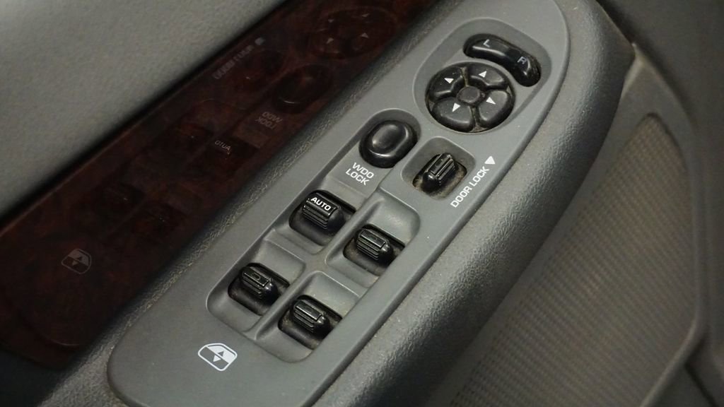 Used 2008 Dodge Ram 1500 Truck Laramie w/ Trailer Tow Group image 24